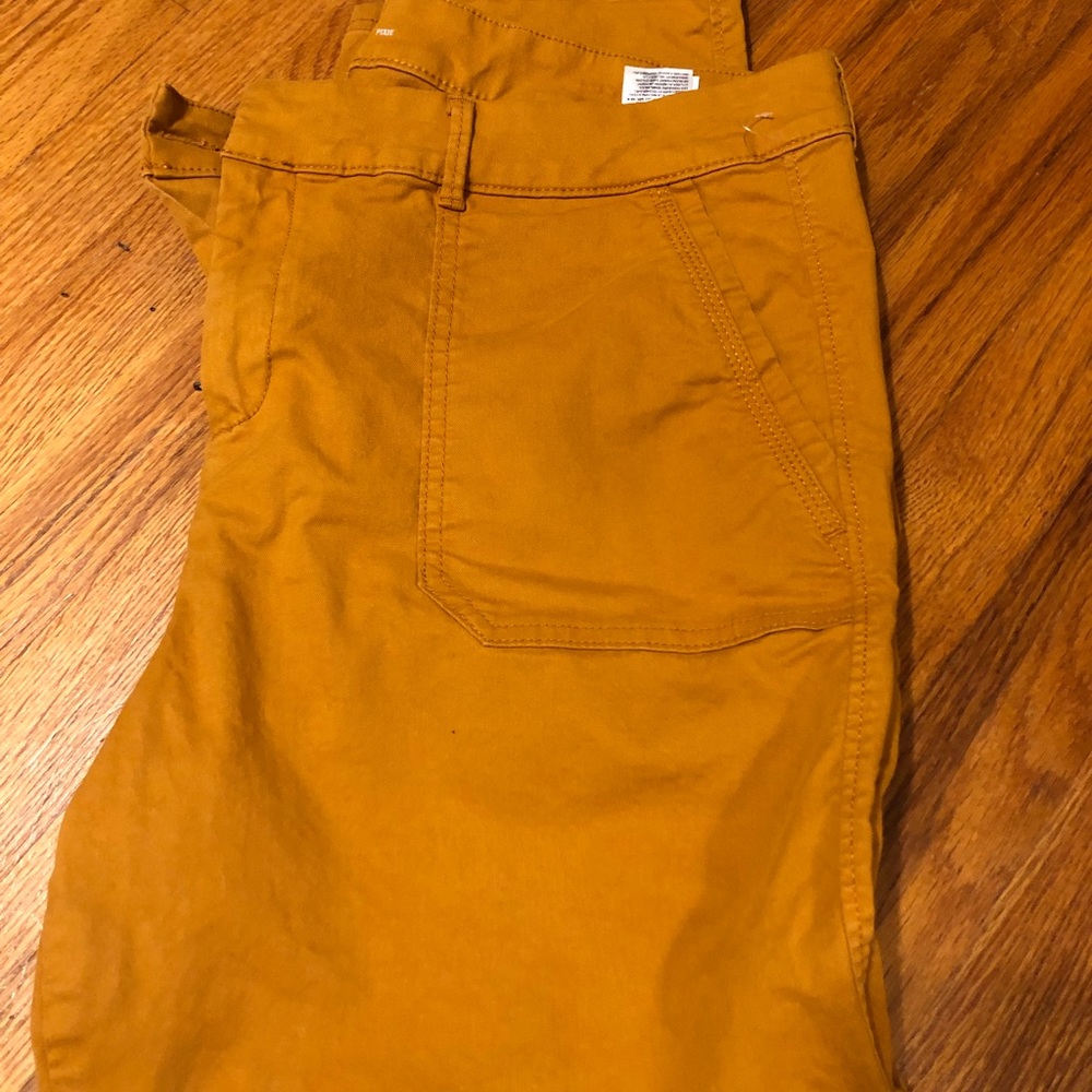 Mustard Old Navy Pixie Pants